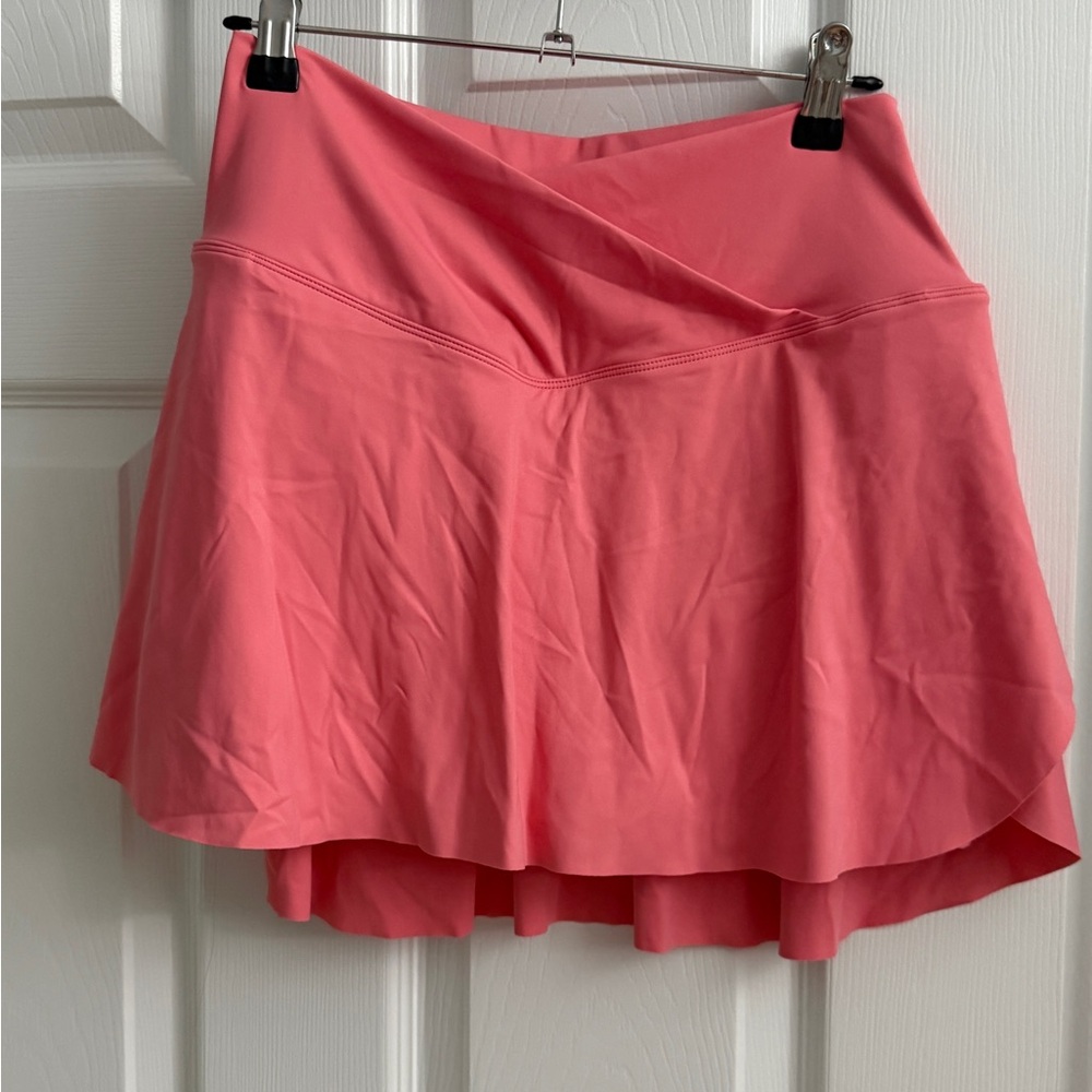 HALARA Coral Tennis Skirt NWOT